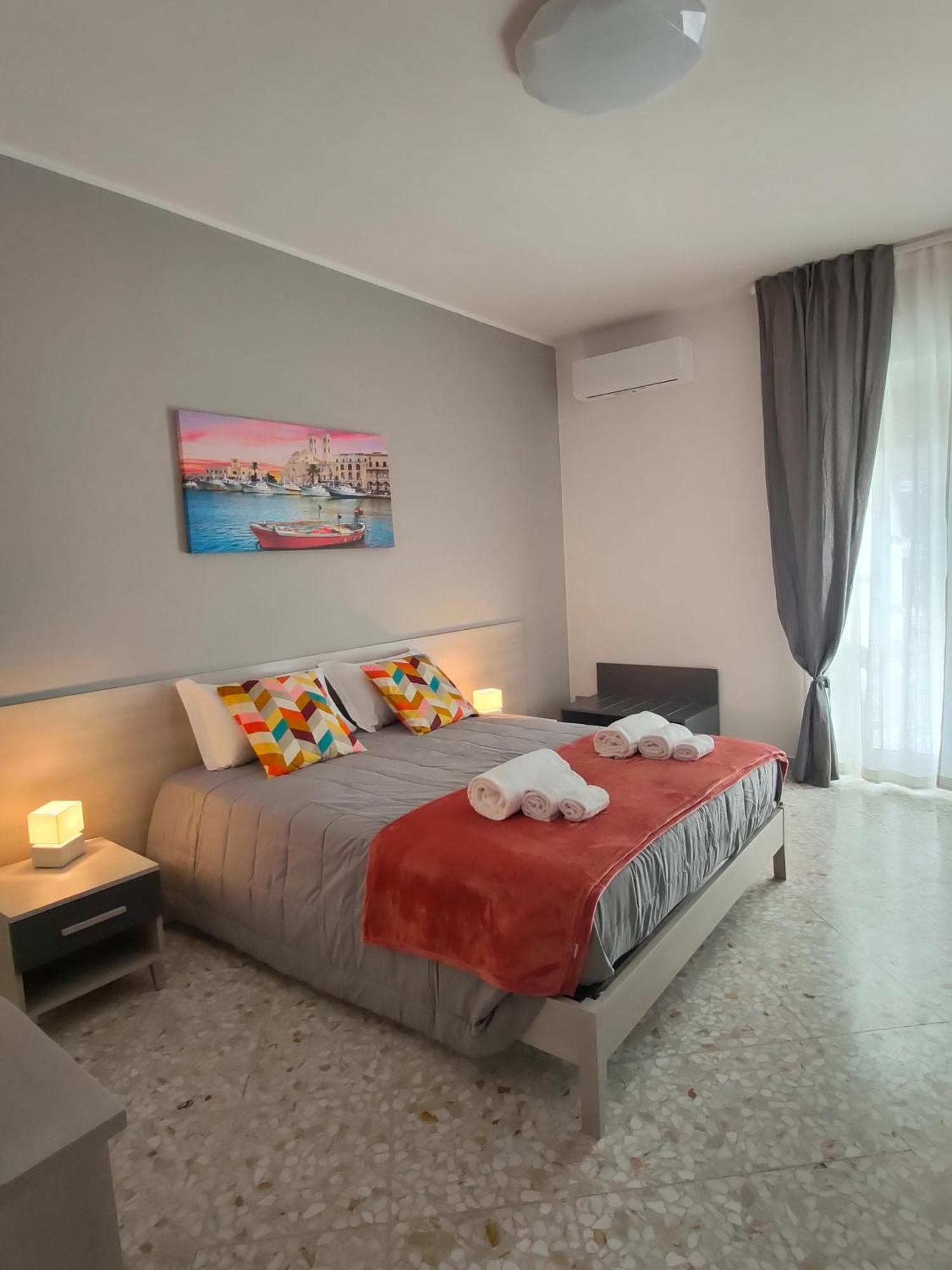 Ri.Mi. Rooms Bari Luaran gambar